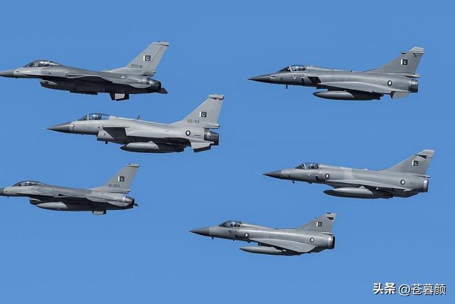 巴基斯坦火速进入战争状态，打不赢这场仗	，怕是要“国将不国”？