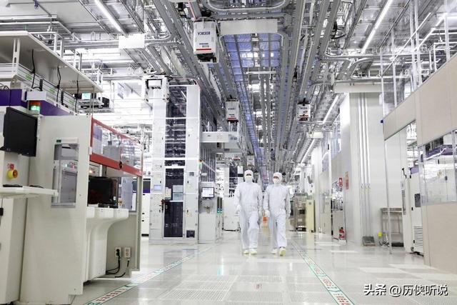 美国经济专家：中国巧妙囤积进口设备，把美国政客耍的团团转！