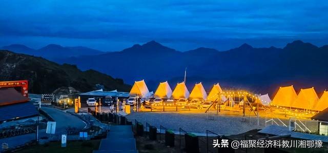 帐篷旅游带来乡村的生机