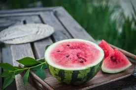 后悔没有早点发现！这样挑选的水果真好吃图片