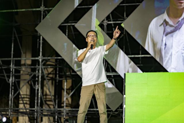 24天超长音乐节 来这玩 带劲!