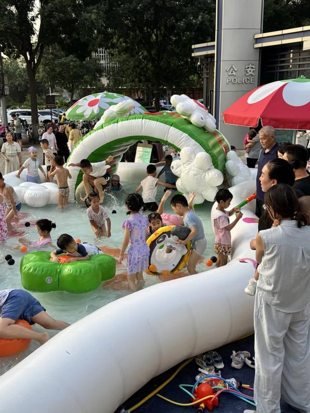 商市脉动丨来迎泽商圈，解锁夏日沁凉新玩法！