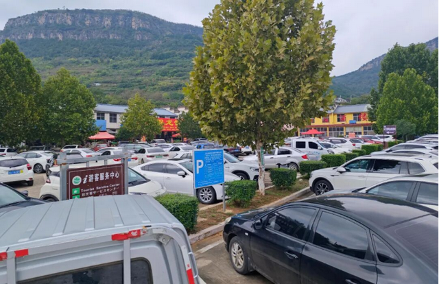 国庆中秋假期第七天，山亭旅游热度仍不减