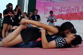 深情接吻时，女人最讨厌男人做以下几个动作，别再犯错了！图片