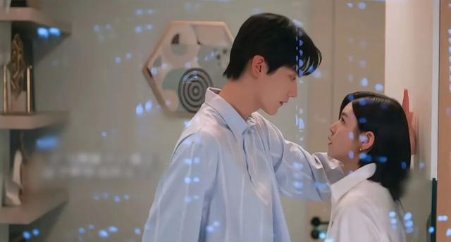 现偶2025，爱情的阶级问题和主要矛盾