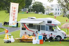 明湖之畔，共赴一场顶级国潮盛宴图片