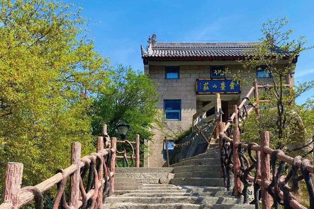 开学第一站，不如去华山