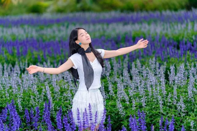 初秋，到腾冲聆听花园与大自然合影