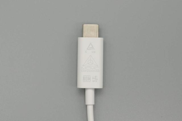 完美适配iPhone 17系列新机，谷歌25W Qi2.2磁吸无线充电器拆解