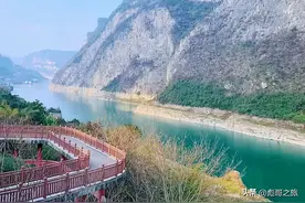 自驾重庆有一条让你赞不绝口的国道，景美又好走！图片