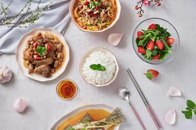 轻断食再封神!最新临床证实,这样吃,仅2个月,肝脏脂肪减少28%
