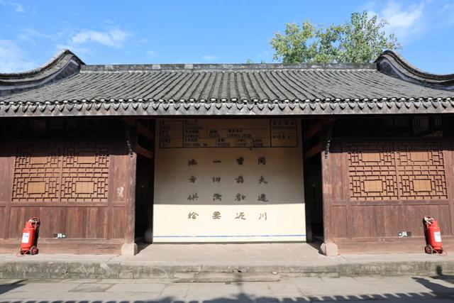只此翠屏丨从抗战纪念到青春课堂:红色基因在翠屏代代相传