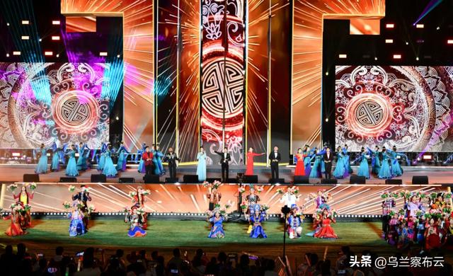 2025年乌兰察布市第十四届“草原之旅”那达慕盛大启幕!