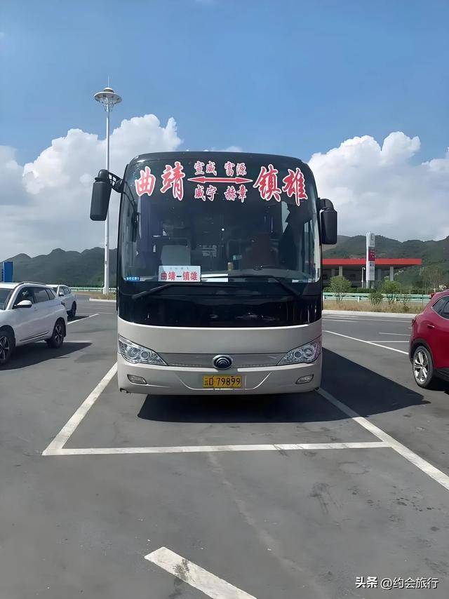 3000块的纯玩团没人问,1999的坑团抢着报?为啥总有人掉入陷阱?