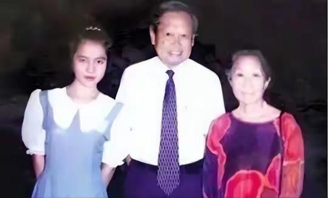 世人皆言，真情难觅， 缘分这东西，有时妙不可言！！！