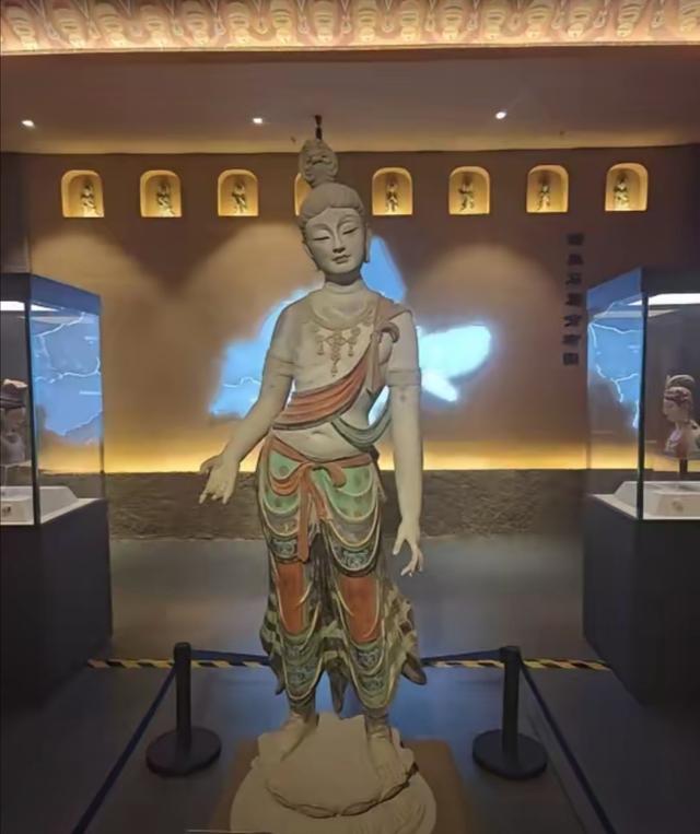 大西北探微之二：走访莫高窟阴家窟