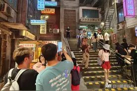 来到长沙网红打卡地超级文和友，原来，这里是个超级大饭店（一）图片