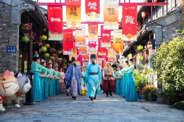 奔赴西溪，解锁治愈玩法