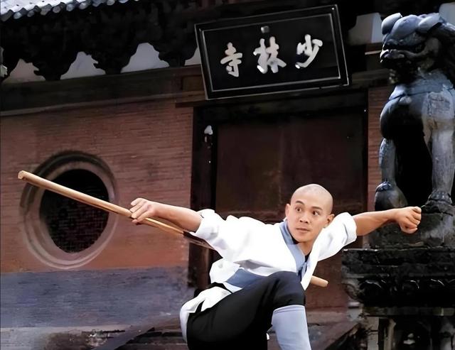 少林寺变天！30僧人集体出走，新方丈农禅新政震动千年古刹
