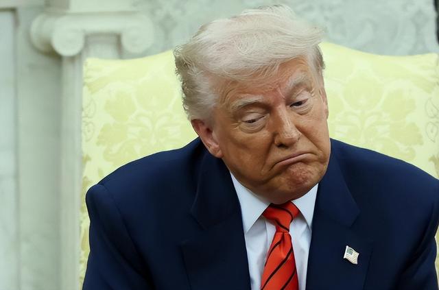 中方买下1200万吨大豆，美财长公开摊牌，中国再也买不到委石油了