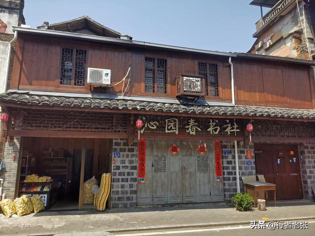 福建福安，穆水之阳，一座原汁原味的千年古镇，百年古树群最美