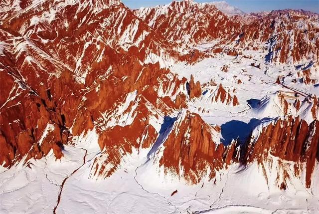 冬日库车暖心邀约，旅游优惠大来袭！