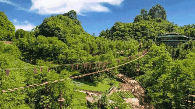 旅游新宠！成都最快1h可达的10个川内宝藏县城，景色封神！好吃好耍！你最想去哪个？