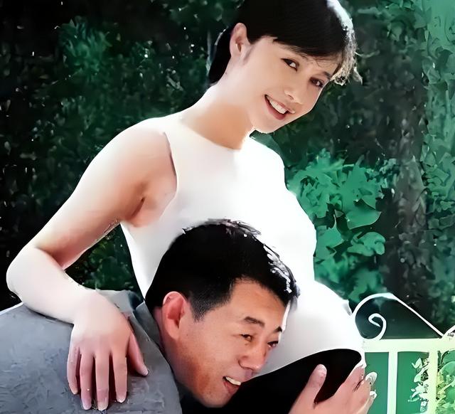 互相出轨、各玩各的！结婚32年后，蒋雯丽夫妇终于遭到了“反噬”