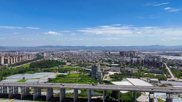 旅居云南·入昆第一站丨嵩明旅居缘何双双“上榜”？