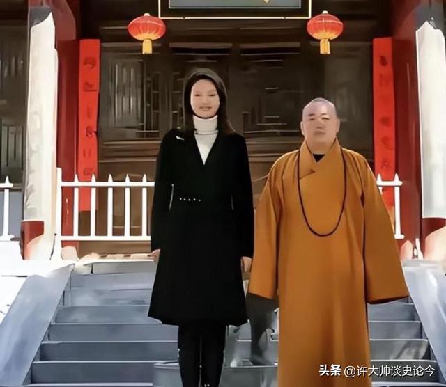 释永信塌房第10天，恶心一幕上演，继李湘后其女儿王诗龄也被牵连