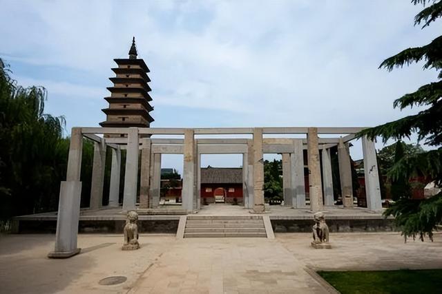 河北石家庄，寻访正定古城的九楼四塔八大寺