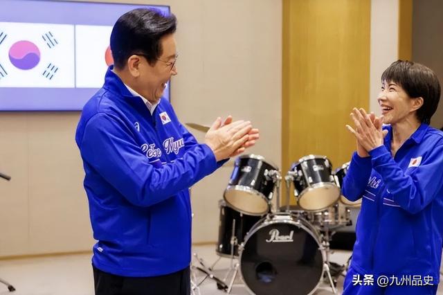 和高市打完鼓转身就变脸	，李在明回国第一事：点名中国要尽快谈判