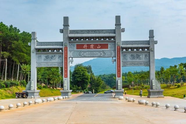 韶关这些秋冬的徒步骑行宝藏路线值得你N刷！喊上搭子，周末就出发去捕捉秋天的限定温柔