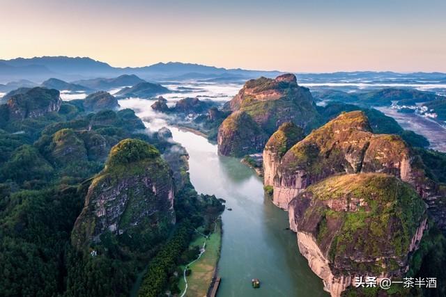 免费营地：江西省鹰潭市免费自驾车停车场、主要景点与特色美食