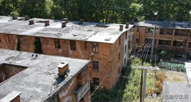 隐秘在大山里的军工传奇，5000人曾在此筑梦，如今只剩时光在回响