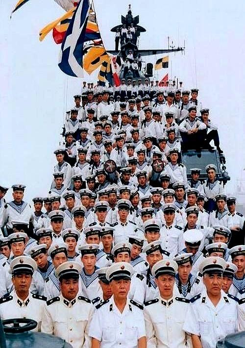 首！次访华就不尊重我国？中国当场撤走仪仗队：摆正态度再来吧。