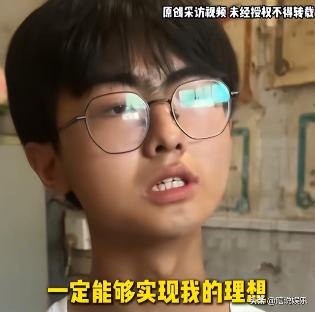 天崩开局，679分寒门贵子考上国防科技大学，恶心的一幕却出现了