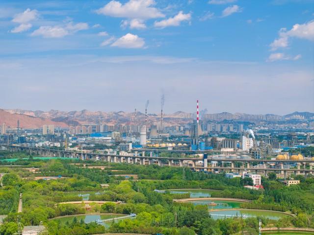 沙漠里造出“水奇迹”！看兰州石化如何点水成金，这招太高了