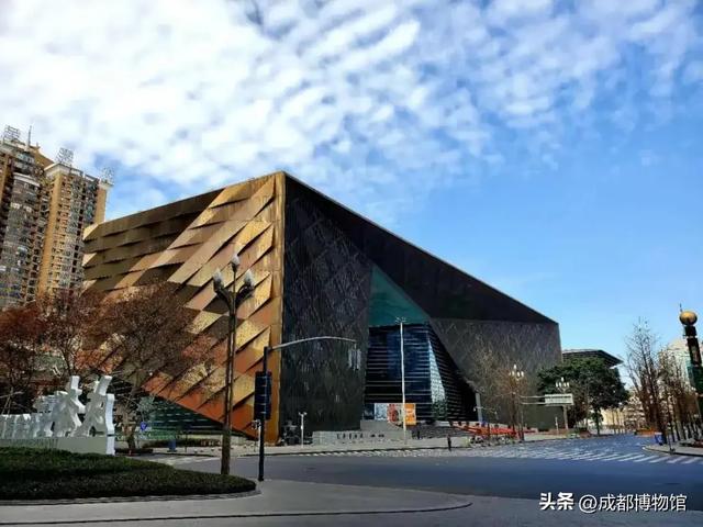 交流丨成博×东航 首个福利上线！乘东航抵川，逛成博免约！