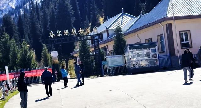 郭启朝新疆探秘：独库公路究竟是怎样的一条路