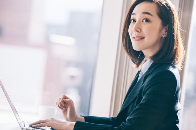 激发女人“兽性”！让她主动的3个狠招，男人必学