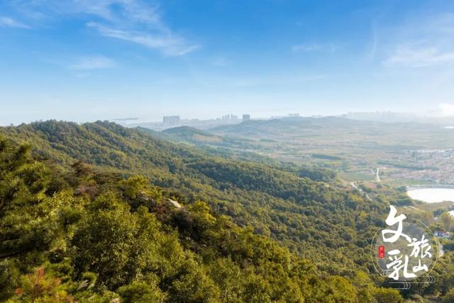 这条「五彩斑斓」的赏秋路线，把秋天都打包给你了！