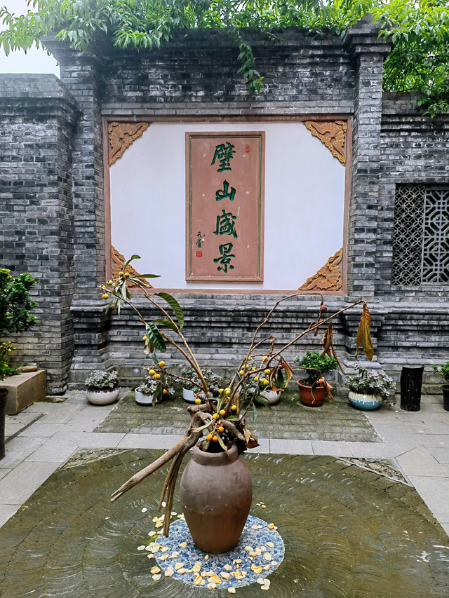 比丽江清净、比乌镇原始，成都1h刹拢的千年古镇一日游，巴适！
