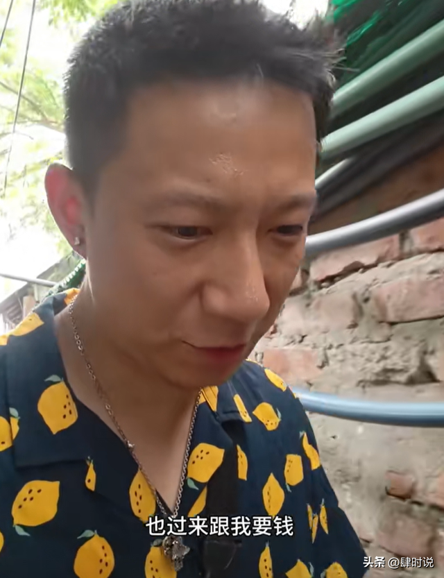 网友探秘恒河下游贫民窟，眼睛睁不开 全程干呕，小孩躺泥水里打滚