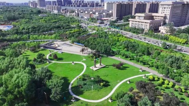 这里是赛罕 | 问道广场：一座雕塑串联起的文化休闲打卡地