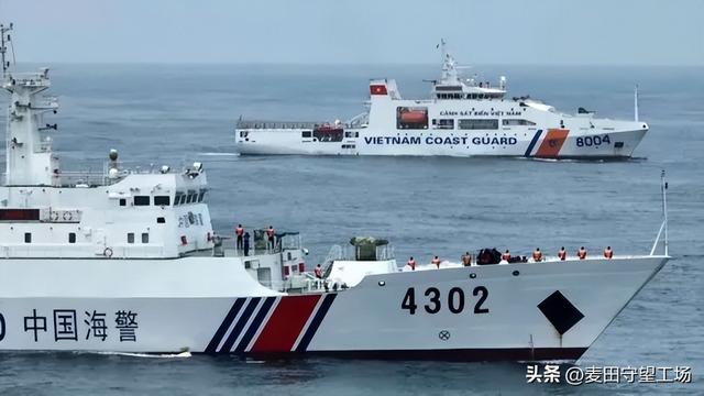 中国海警刚救起菲船员，不到24小时，菲律宾就宣布在黄岩岛大演习