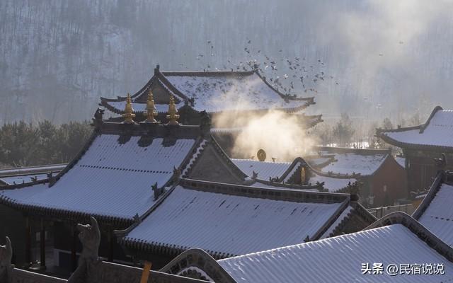 山西大同爆火，就因为冰雪加古建。