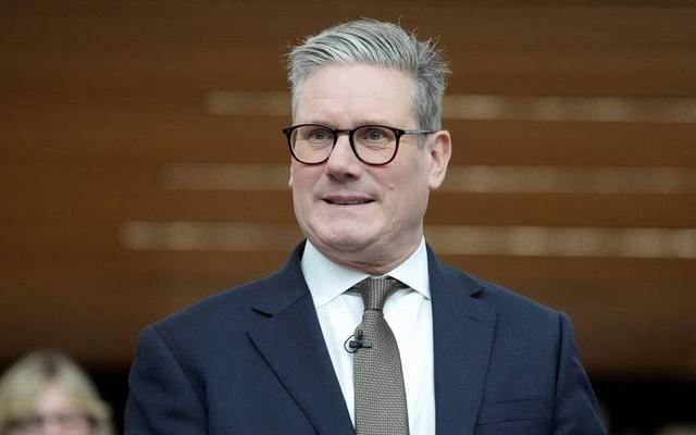 约定时间已到？中方回应话中有话，访华这件事	，斯塔默急不来