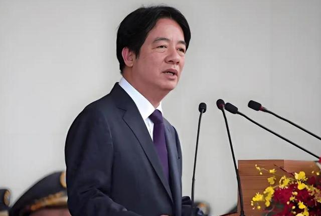 特朗普6字定调台湾问题 ，赖清德就统一表态，大陆：不放弃动武