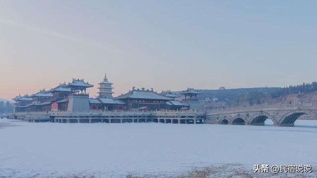 山西大同爆火，就因为冰雪加古建。